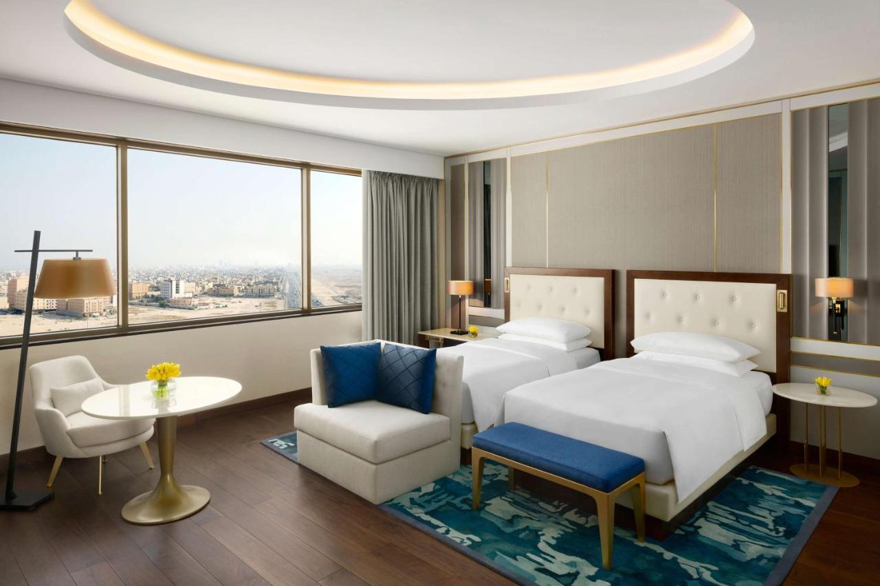 Grand Hyatt Al Khobar Hotel And Residences Eksteriør billede Deluxe room